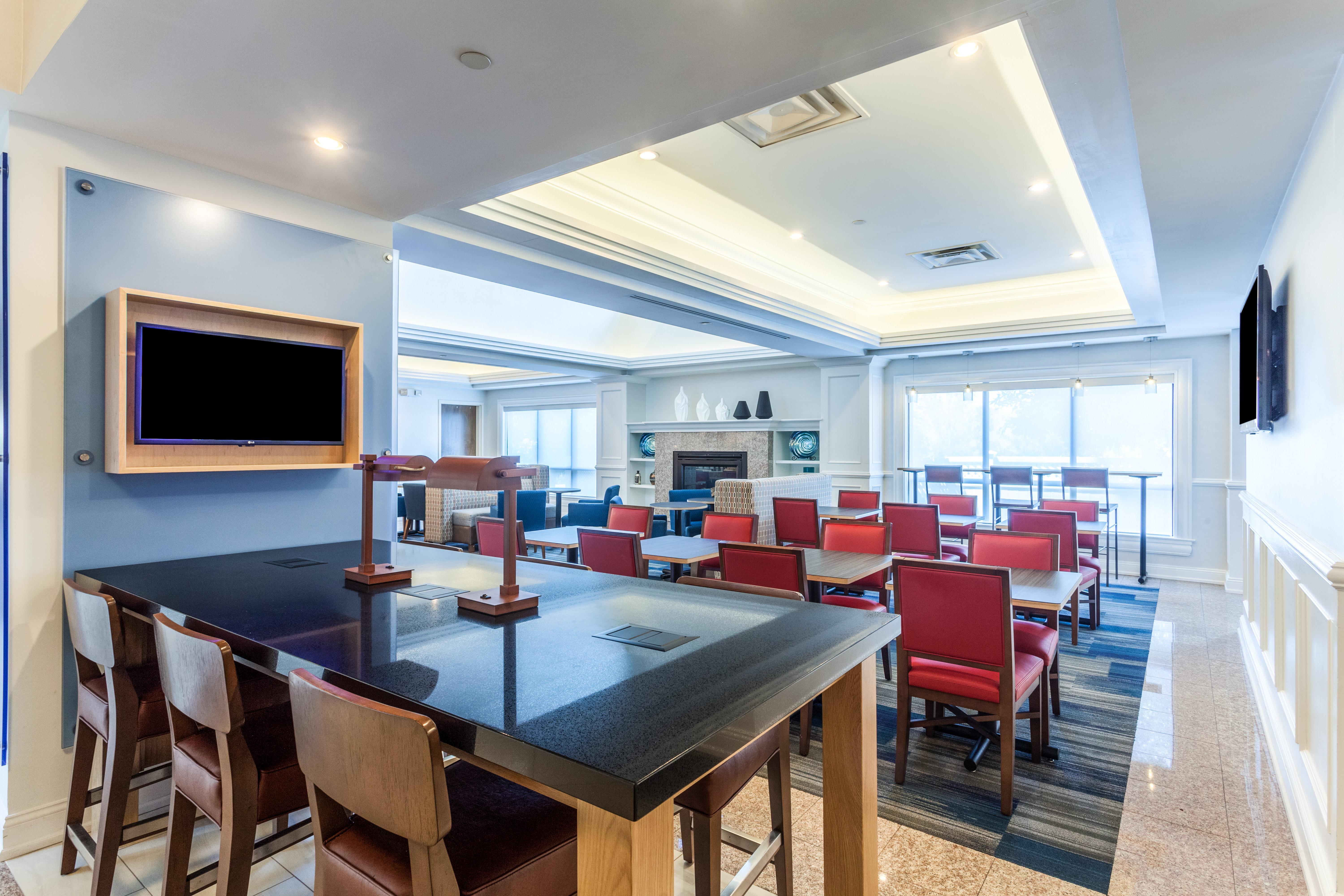 Holiday Inn Express Hauppauge-Long Island By Ihg Exterior photo