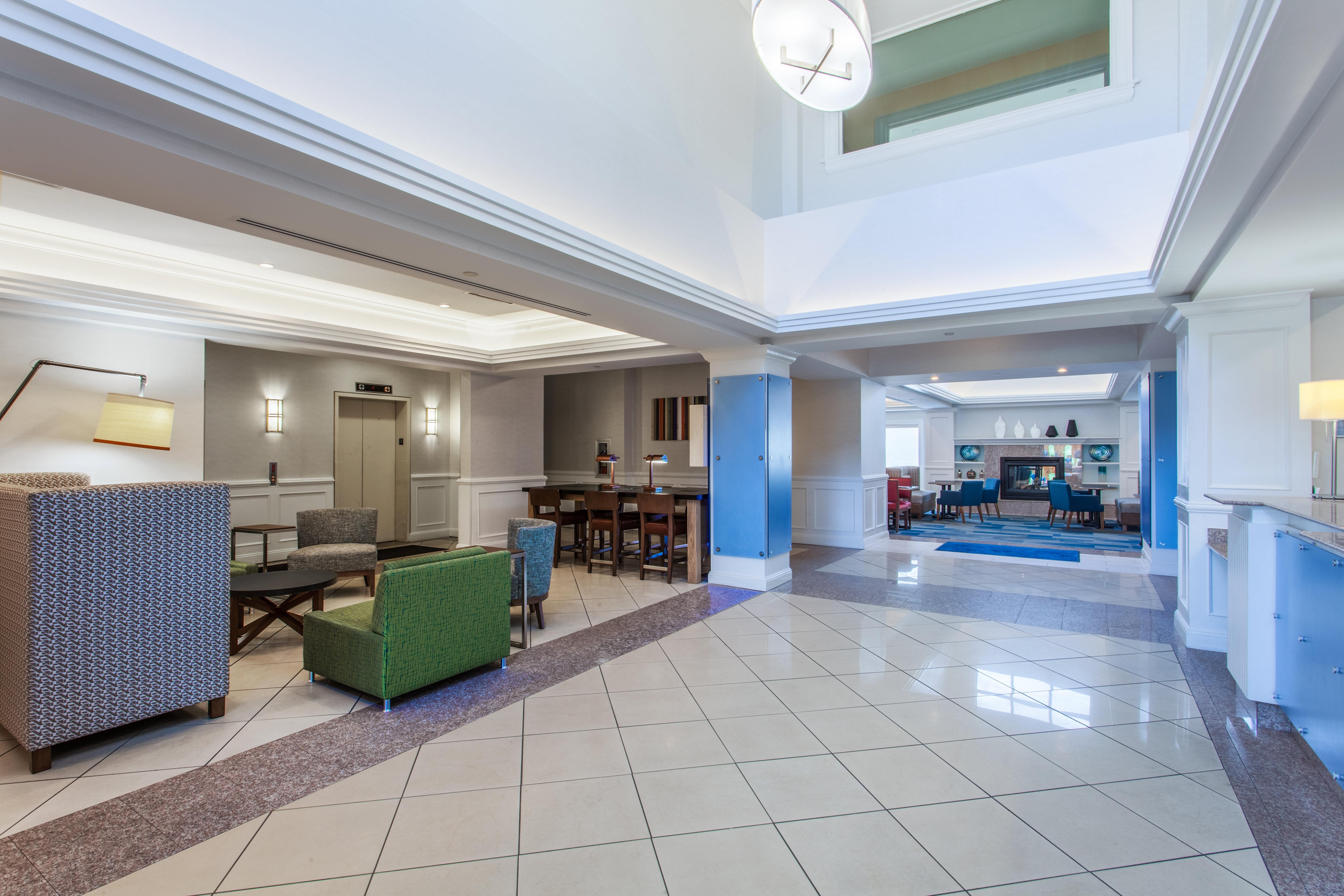 Holiday Inn Express Hauppauge-Long Island By Ihg Exterior photo
